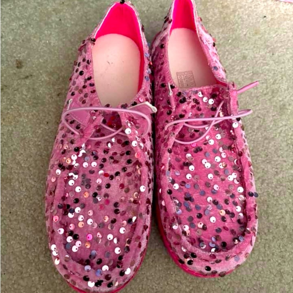 Cute pink shoes